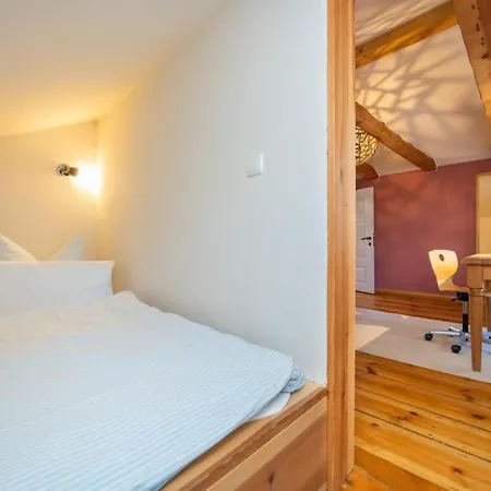 Hafen Zwei Apartment *